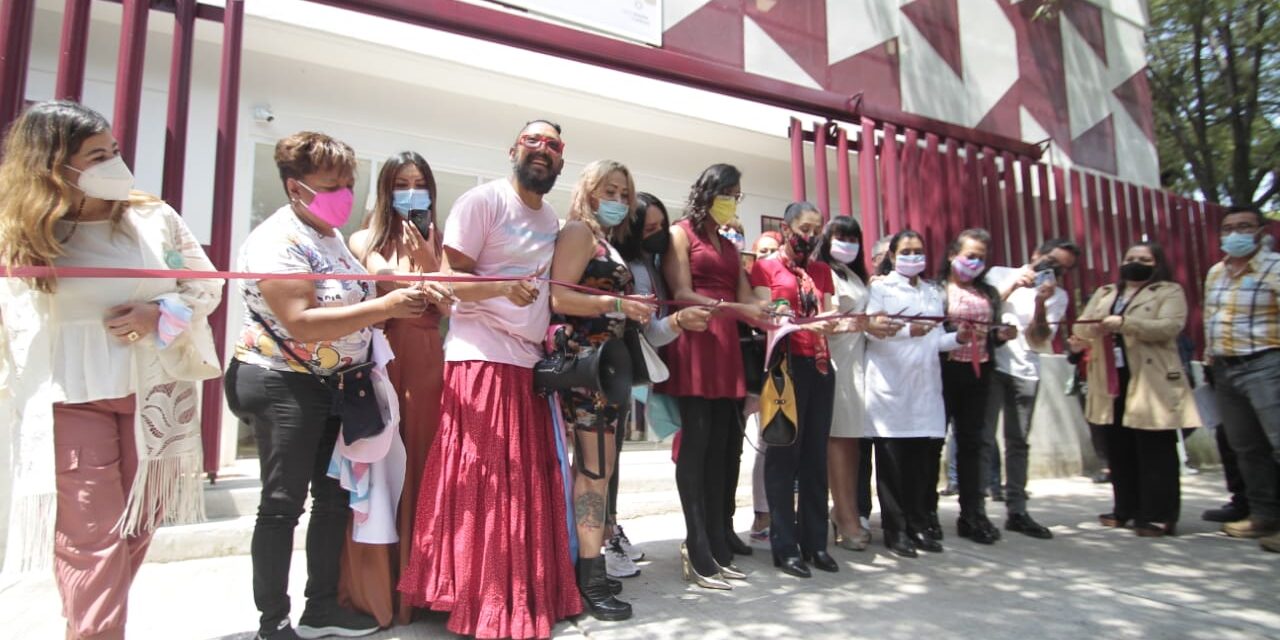 Abrió la primera unidad médica atendida por y para personas trans - Agencia  Presentes